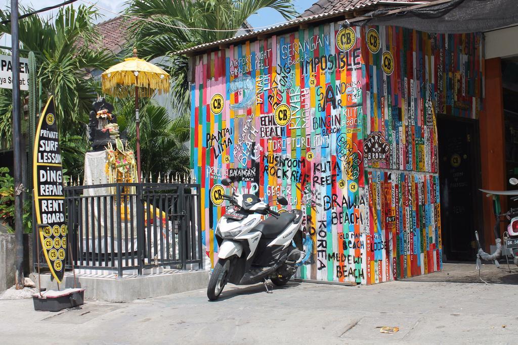 Wijaya Guesthouse Canggu  Exterior photo